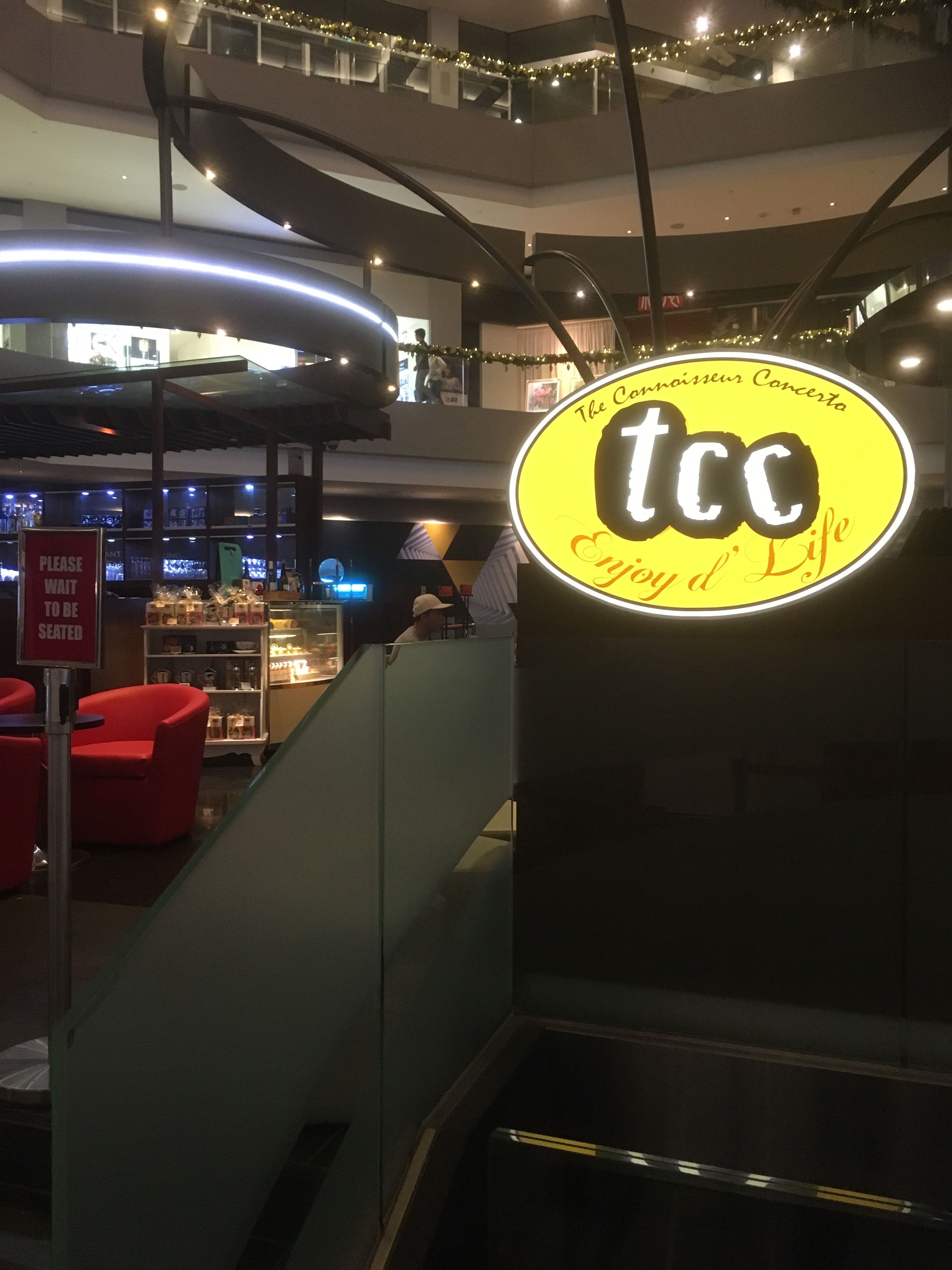 TCC店舗外観